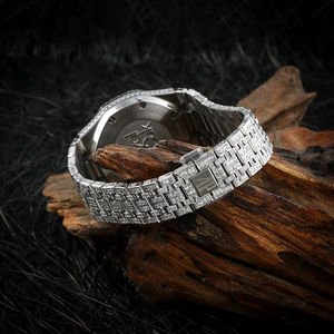 Montre mécanique automatique japonaise de luxe en acier inoxydable avec cadran rond entièrement serti de diamants Moissanite blancs roses et bracelet - Product Image 5