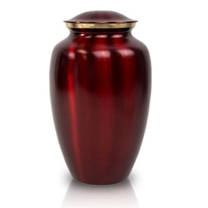 Urne funéraire en métal rouge cramoisi avec motif floral doré complexe, couvercle décoratif large, souvenir commémoratif - Product Image 6