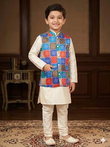Ensemble Kurta Jacquard Père et Fils en Mélange de Soie, Vêtements Ethniques Imprimés, Gilet et Pantalon pour Mariage et Diwali - Product Image 2