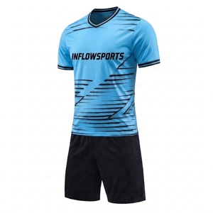 Maillots de football respirants à manches courtes et col rond 100 % polyester pour les tournois d'été en plein air – Vente en gros - Product Image 6
