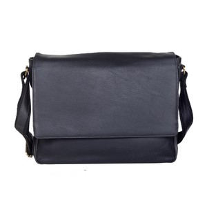 Sacoche d'ordinateur portable en cuir professionnelle faite à la main, fournie directement par l'usine, avec rabat et bandoulière, pour le bureau, export Inde - Product Image 1