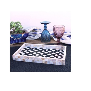 Bandeja de servir de nácar con superficie pulida lisa, bandeja de almacenamiento de nácar, accesorio de decoración premium para el hogar - Product Image 6