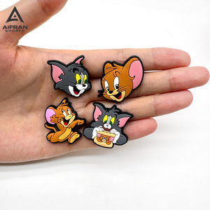 AIFRAN Accessoires de chaussures suspendus en PVC de haute qualité, motif dessin animé, design élégant, échantillon de logo personnalisé Aimtop - Product Image 3