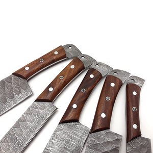Ensemble de couteaux de cuisine haut de gamme en acier Damas avec une construction robuste et une maniabilité fluide pour les passionnés de cuisine - Product Image 4