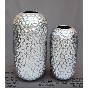 Elegante Florero de Aluminio con Aspecto de Metal Martillado - Florero Decorativo Plateado para Mesa, Ideal para Decoración Moderna del Hogar y Eventos - Product Image 2