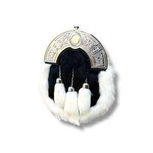 Sporran Personalizado al por Mayor en Blanco y Negro con 3 Borlas y Cadena, Accesorios para Disfraces Escoceses - Product Image 2