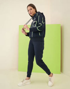 Conjunto Deportivo de Mujer con Textura Acordonada, Sudadera con Capucha y Pantalones Jogger, Conjunto de Dos Piezas Elegante y Cómodo, Precio Económico, OEM, Personalizado, a la Moda - Product Image 3