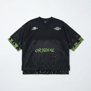 T-shirt de performance en maille noire et vert fluo avec superposition en maille, vente en gros |   Vêtements de sport et streetwear |   Fabricant de vêtements de sport OEM - Product Image 1