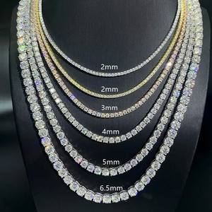 Collier chaîne cubaine en diamant de haute qualité pour cadeaux, fêtes et événements spéciaux, disponible pour une livraison mondiale - Product Image 2