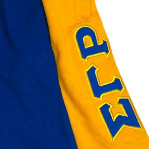 Pantalones Cortos de Forro Polar Sigma Gamma Rho SGRho Azul Dorado, Ropa Griega Premium Unisex, Pantalones Deportivos de Hermandad - Product Image 4