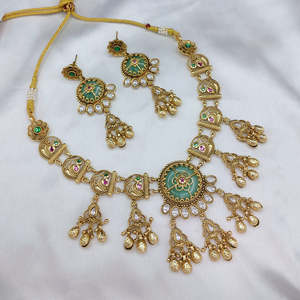 Juego de Collar Jewelemarket Heritage 10575492GR, Chapado en Oro, Aleación de Cobre, Piedra Pota, Perla, para Uso Diario y Ocasiones Nupciales - Product Image 1
