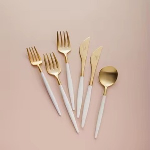 ชุดช้อนส้อมสแตนเลสสตีลรุ่นใหม่สำหรับตลาดไลฟ์สไตล์สมัยใหม่ - Product Image 5