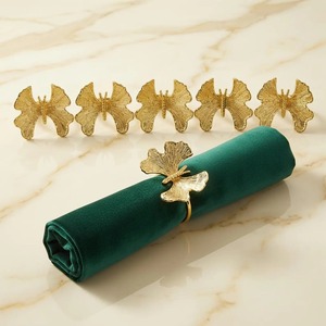 Anillo para Servilletas de Metal con Acabado Dorado y Diseño de Mariposa, Mejora la Presentación de la Mesa y la Estética General del Comedor - Product Image 1