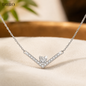 Collier en diamant en forme de cœur romantique, argent sterling 925, bijoux pour femmes, élégant, moissanite, cadeau de la Saint-Valentin - Product Image 1