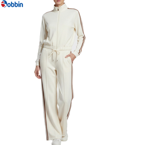 Conjunto Deportivo Casual de Otoño para Mujer Bobbin, Pantalones a Rayas de Corte Holgado con Cremallera y Cuello Alto, Manga Larga, Color Crema - Product Image 1