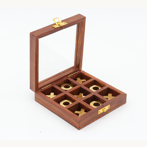 Juego de Tic Tac Toe de Madera con Piezas de Latón X O, Decoración Tradicional para el Hogar, Juego de Mesa para Uso en Interiores - Product Image 4