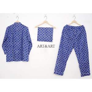 Conjuntos de pijama de algodón estampado de alta calidad con cierre frontal de botones totalmente personalizados para damas, ropa de dormir al por mayor, trajes de noche. - Product Image 4