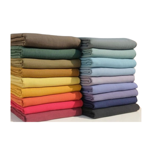 Pañuelo Musulmán Liso 2026 para Mujer, Tela de Algodón Suave y Transpirable, Hijab Islámico, Fabricante Mayorista - Product Image 1