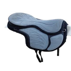 Sillín de Caballo de Cuero Premium de la Mejor Calidad, Impermeable, con Estriberas, Estilo Western, sin Árbol, Duradero, Personalizable, con Árbol de Plástico - Product Image 1