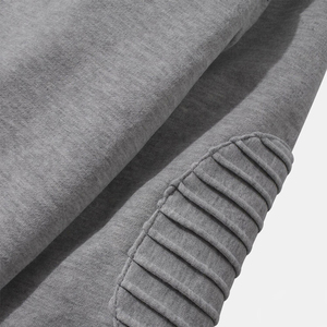 Sweat-shirt à capuche surdimensionné en coton épais, avec épaules tombantes et intérieur brossé doux pour un confort maximal. - Product Image 6