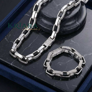 Collar de Cadena Figaro de Plata S925 con Moissanita, Chapado en Rodio, Estilo Lujoso, Unisex, para Uso Diario, Certificado para Compromiso - Product Image 3
