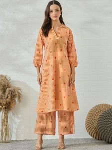 Orange Striped Heart Digital Print Cotton Quick Dry Traditional <b>Kurta</b> Set <b>Women</b> Regular Fit Knee-Length Casual Wear India - Product Image 4