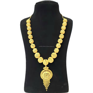 Elegante Elección de lujo 24KT Dubai chapado en oro nuevo 4GRM Diamond-tachonado Collier Gold Filled Nouveau Elegante mujeres regalo perfecto - Product Image 2