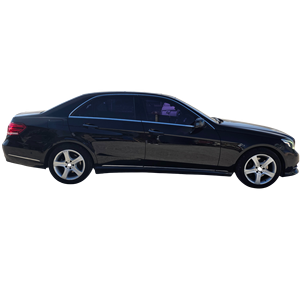 Mercedes-Benz Clase E Diésel Sedán con Volante a la Izquierda, Asientos de Cuero, Interior Oscuro - Exportador Coreano Inspeccionado (300500 Autos/Mes) - Product Image 5