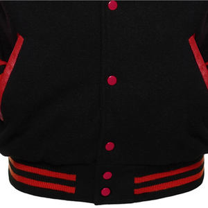 Blouson matelassé noir et rouge pour homme, corps en laine, manches en cuir PU, patchs brodés avec logo C, style preppy, col montant, lettres en toile - Product Image 4