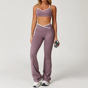 Ensemble de yoga élégant pour femmes, marron, avec haut court à manches longues et leggings taille haute longs, vêtements de sport sans coutures - Product Image 5