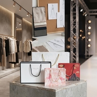 Sac en papier de luxe translucide imprimé sur mesure en fibre végétale, fait main, pour l'emballage de produits de soin bio, de bijoux et de montres