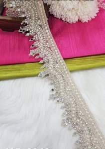 ริบบิ้นลูกปัดประดับมุกหรูหรา แต่งขอบด้วยลูกไม้ปักลายสแกลลอป สำหรับชุดแต่งงาน ดีไซน์เนอร์ ชุดส่าหรีแบบดั้งเดิม ตกแต่งขอบ DIY - Product Image 4