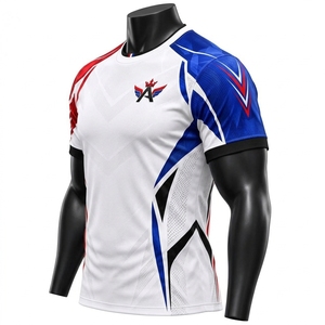Maillot de football moderne conçu avec un tissu résistant, des coutures soignées et des panneaux respirants offrant un confort optimal pendant l'entraînement - Product Image 6