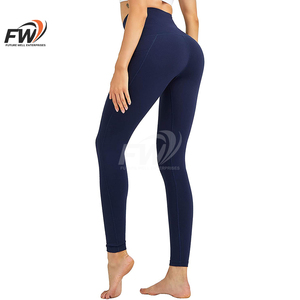 Legging de yoga taille haute personnalisé avec logo, coupe droite et large, pour l'entraînement et le fitness, avec bas évasé, grande taille pour femme - Product Image 3