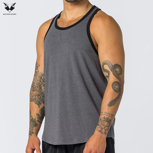 Camiseta deportiva de cuello redondo, estilo moderno con ribetes negros, tela ligera, fácil de usar, precio al por mayor, nueva llegada, a la moda. - Product Image 6