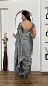 Sari de seda Rangoli con lentejuelas, bordado Dori y pedrería, con blusa de seda Banglori - Product Image 4