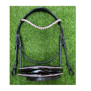 บังเหียนม้าหนังสีดำประดับคริสตัล สายคาดศีรษะแบบอังกฤษ สำหรับการขี่ม้าเดรสสาจ การแข่งขัน และอุปกรณ์ขี่ม้า - Product Image 5