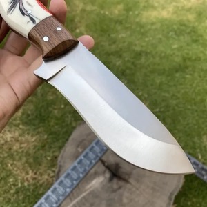Cuchillo de Caza Hecho a Mano, Hoja Recta, Punta Caída, Acero Inoxidable, Mango de Resina y Madera, Funda de Cuero, 4mm de Grosor, 3 Años de Garantía - Product Image 2