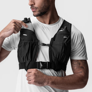 Chaleco de hidratación con espalda de malla y correas ajustables para actividades al aire libre, construcción de nailon duradero - Product Image 6