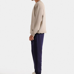 เสื้อสเวตเชิ้ตผู้ชายจากโรงงานโดยตรง – สไตล์เรียบง่าย ขายส่ง - Product Image 1