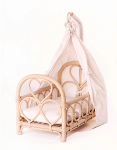 Lit d'enfant en rotin tressé à la main avec baldaquin, meubles de maison de poupée en osier naturel pour chambre de bébé et décoration de chambre d'enfant - Product Image 6