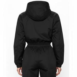 Nouvel ensemble de survêtement décontracté d'hiver pour femme avec logo personnalisé, coupe-vent léger 2 pièces, sweat à capuche court entièrement zippé et pantalon de jogging, service OEM - Product Image 4
