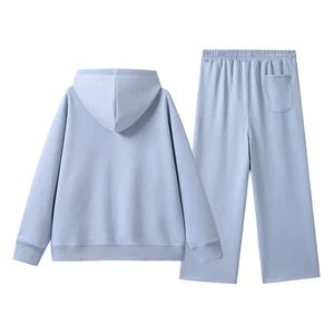 Conjunto Deportivo para Mujer de Diseño Superior, Alta Calidad, Resistente al Encogimiento y al Pelusamiento, de Secado Rápido, a Bajo Precio - Product Image 6