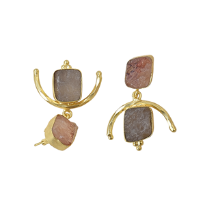 Boucles d'oreilles pendantes en pierre naturelle, base en laiton plaqué or 18 carats, forme de lune, design classique, bijoux de fiançailles pour femmes, faits à la main, légers - Product Image 3