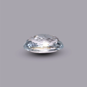 Natural Blue Aquamarine Loose Gemstone 5.9 Carat Faceted Cut for Fine Jewelry - Product Image 3