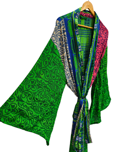 Robe kimono de luxe en soie patchwork, cache-maillot de bain, tenue de nuit, longue robe, kimono indien vintage fait main en soie de sari recyclée - Product Image 5