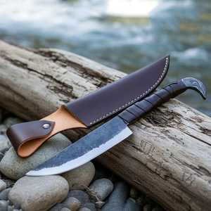 Cuchillo utilitario SHARP POINT TRADES con punta de acero, hoja recta de 0.5 mm de grosor, mango de madera, funda de cuero, 6.7 pulgadas de largo - Product Image 2
