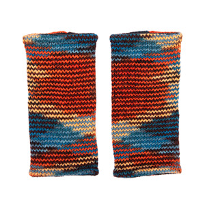 ถุงมือไหมพรมเมอริโนลายทางถักมือจากเนปาล พร้อมโลโก้สั่งทำพิเศษ บุขนแกะ สำหรับฤดูหนาว ใช้หน้าจอสัมผัสได้ เหมาะสำหรับใช้ในบ้าน คุณภาพดีที่สุดจากเทือกเขาหิมาลัย - Product Image 3