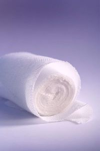 Tissu médical en gaze simple 100% coton tissé |   Blanchi |   Matériel de pansement |   Garçons Filles |   Vente en gros |   OEM |   Pakistan - Product Image 4