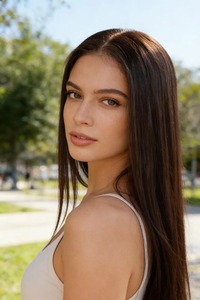 Peluca de cabello humano liso en oferta, peluca frontal de encaje, lisa como la seda, sin pegamento, línea de cabello natural, para uso diario, disponible para la venta. - Product Image 2